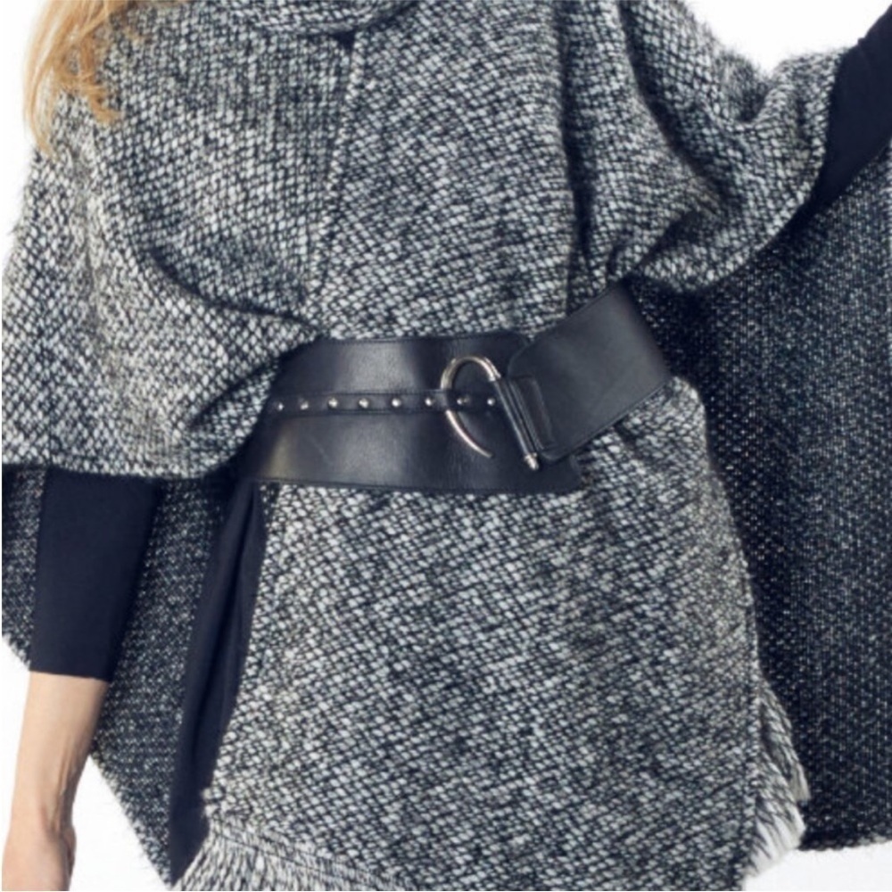 NWT Bryn Walker Women's Black & White Tweed Fringed Hemline Wrap Poncho size S - Picture 4 of 13